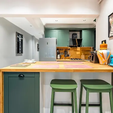 Sevim Nisantasi * Istanbulská provincie